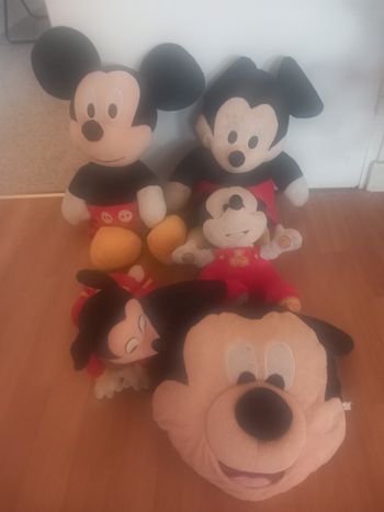 Peluche mickey