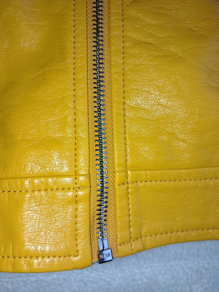 Veste simili cuir en 14 ans - photo numéro 6