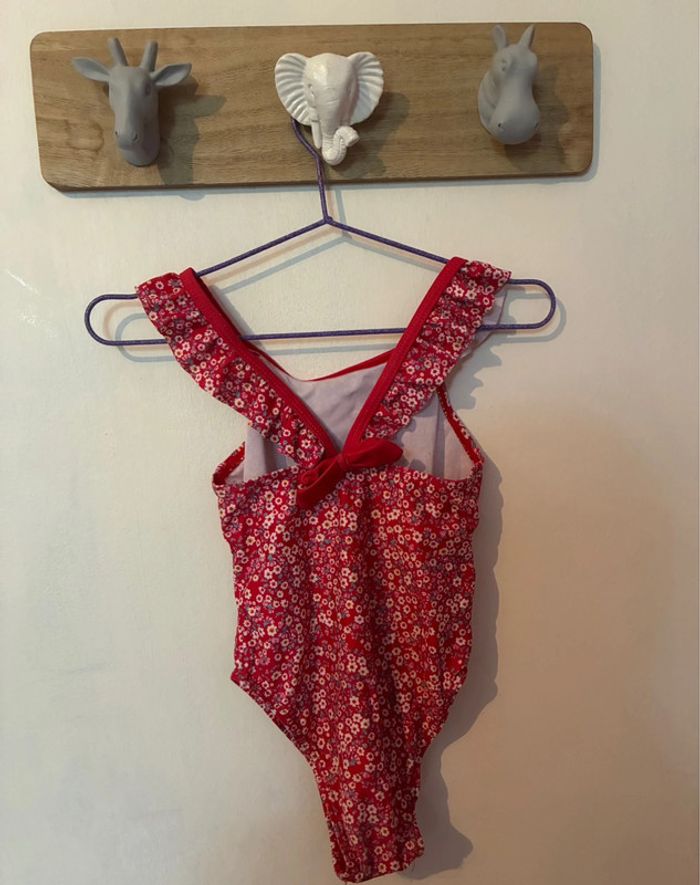 Maillot de bain liberty 1 pièce, taille 23 mois, Tape à l’œil. - photo numéro 5