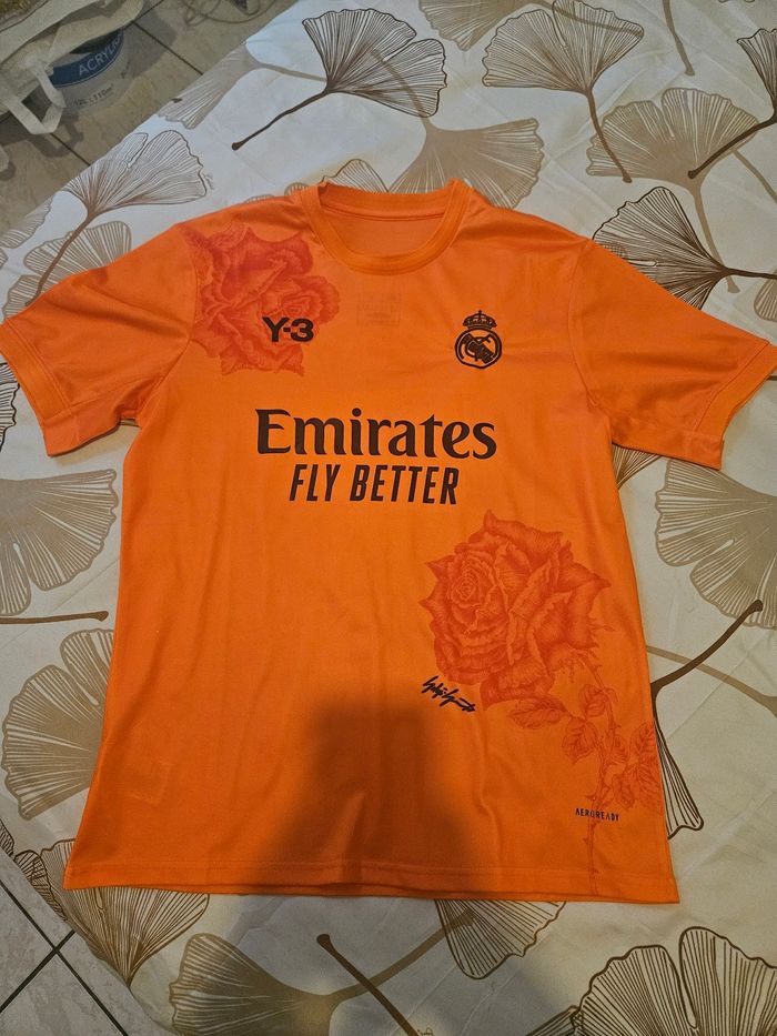 Maillot Real madrid neuf Taille M