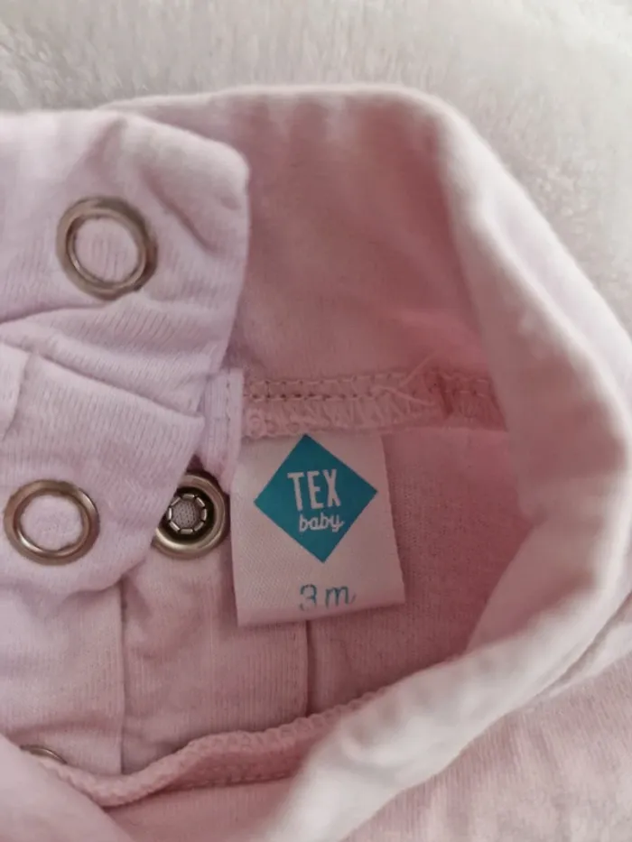 Lot tee shirts ML 3 mois - photo numéro 4