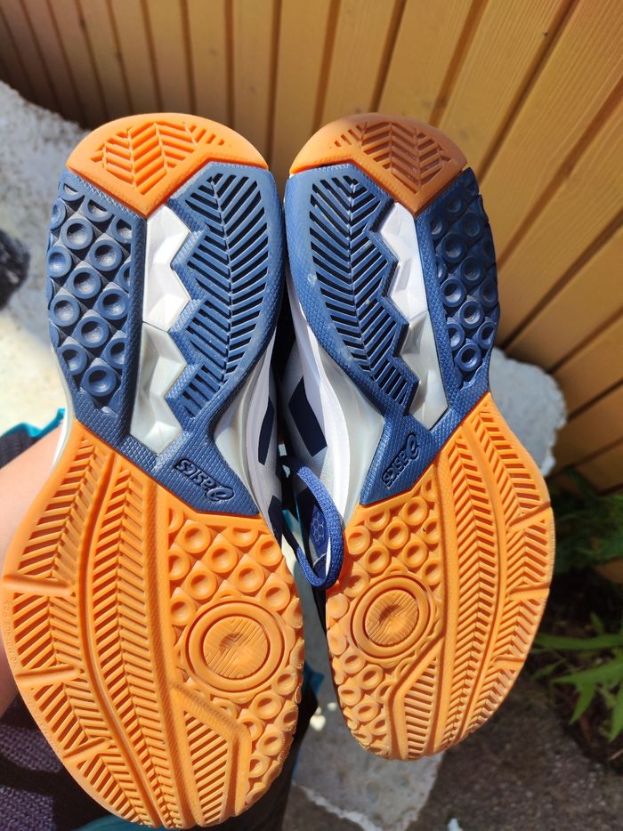 Vend. Basket Asics  neuf - photo numéro 4