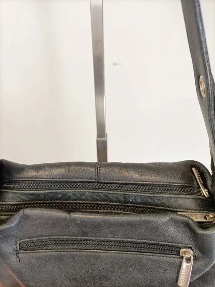 Sac à main sacoche cuir noir Etrier chic vintage été - photo numéro 3