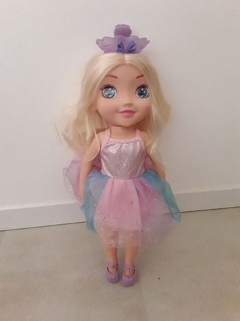 Poupée danseuse ballerine TBE