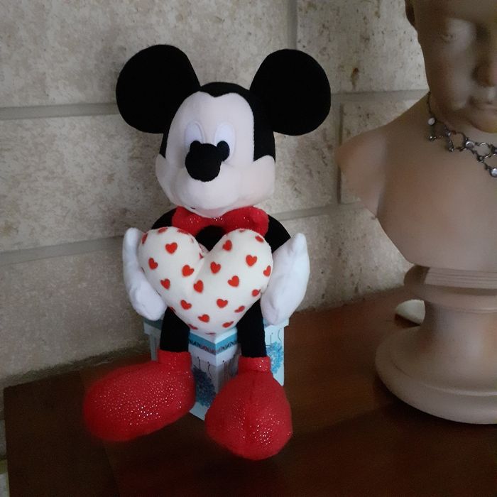 Peluche Mickey avec noeud papillon