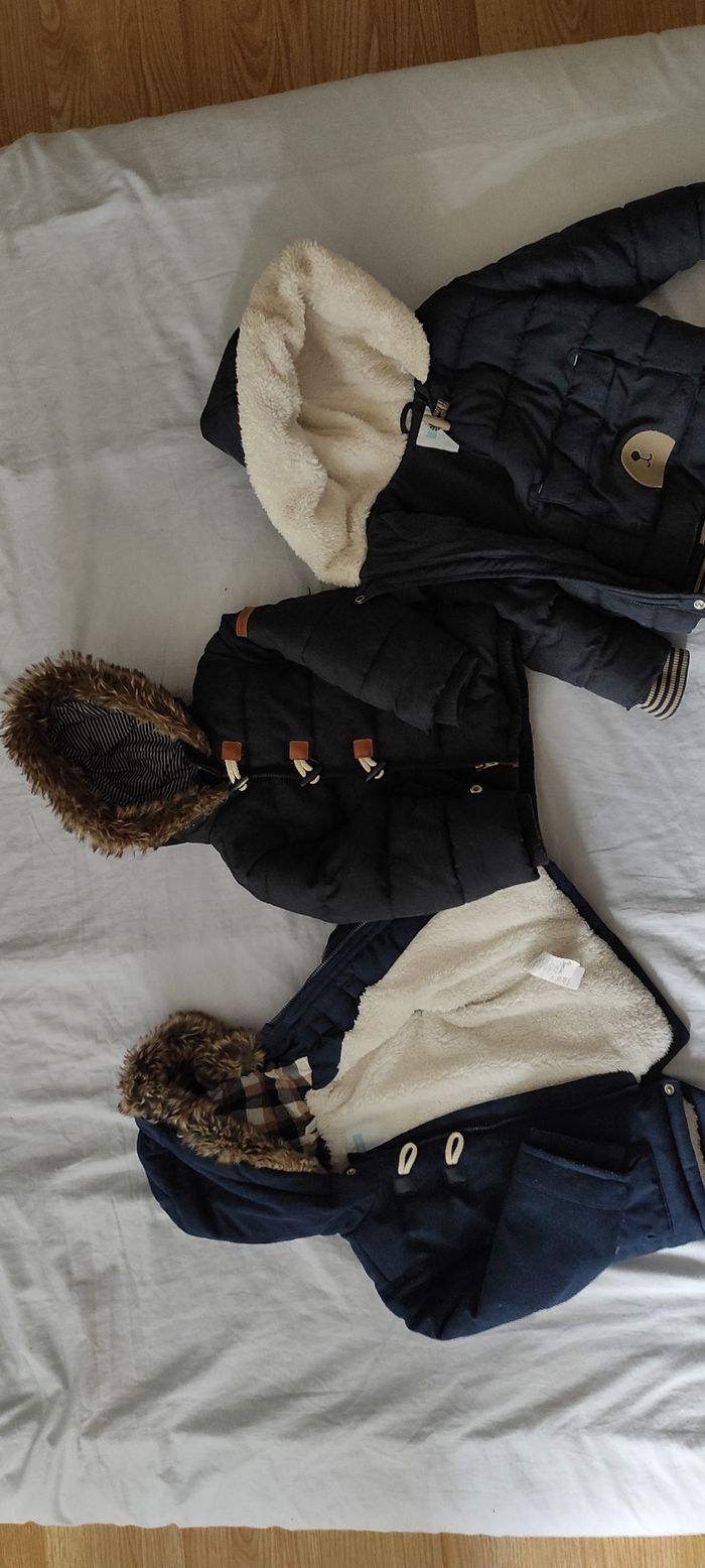 Doudoune polaire taille 24mois