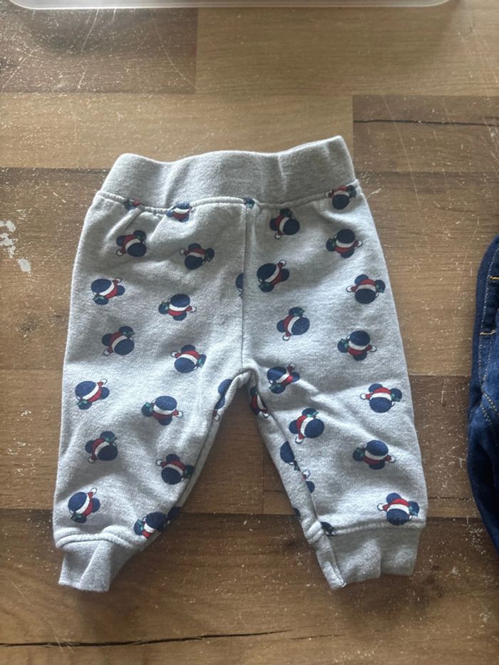 Lot pantalon 3 mois - photo numéro 2