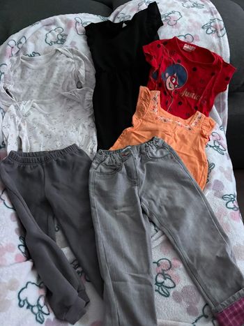 Lot vêtement fille 3 ans