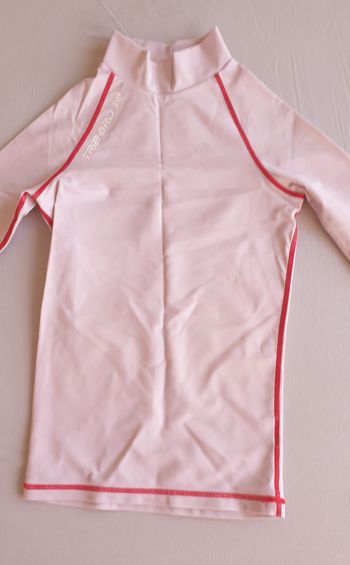 Maillot de bain anti-UV - T. 6 ans - Excellent état