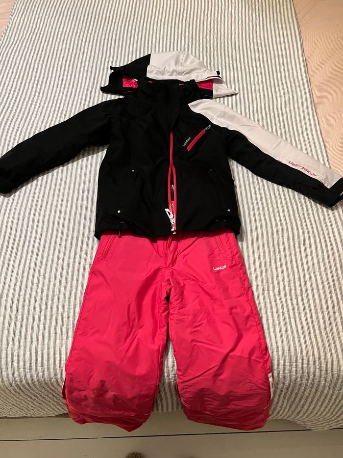 Ensemble ski comme neuf 8 ans
