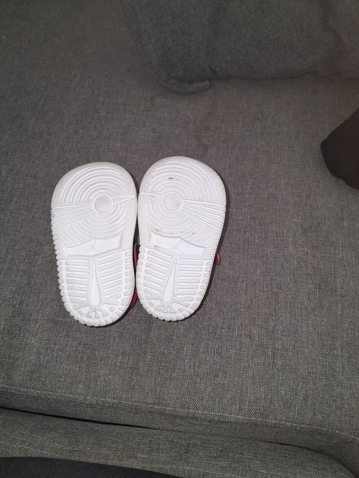 Chaussure Nike air jordan - photo numéro 4