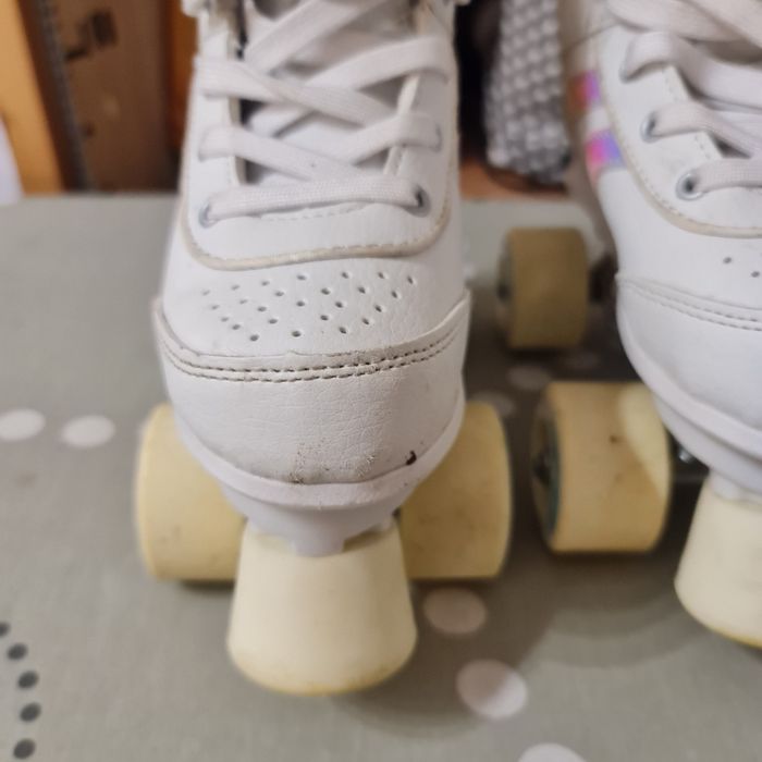 Patins à roulettes - photo numéro 2