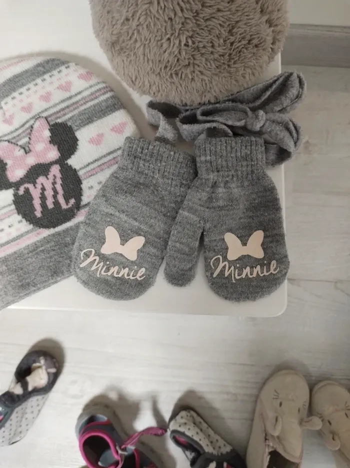 Bonnet et moufles bébé fille Minie - photo numéro 2
