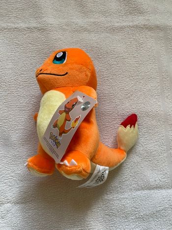 Peluche Pokémon Salamèche 20 cm