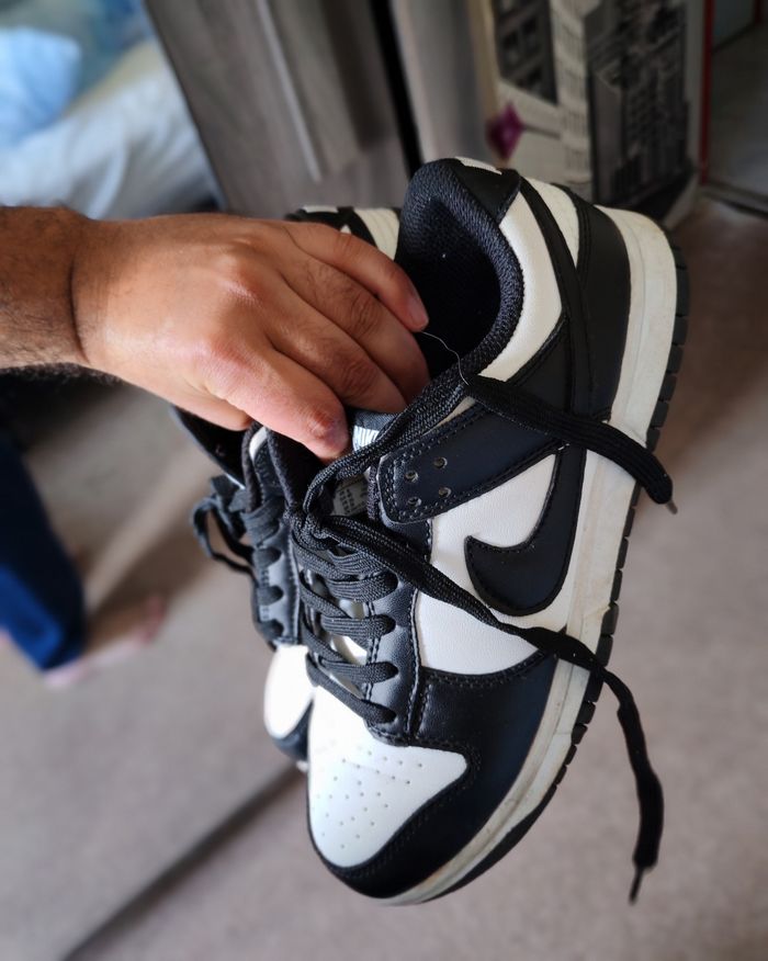 Basket Nike Dunk Low Noir - photo numéro 8