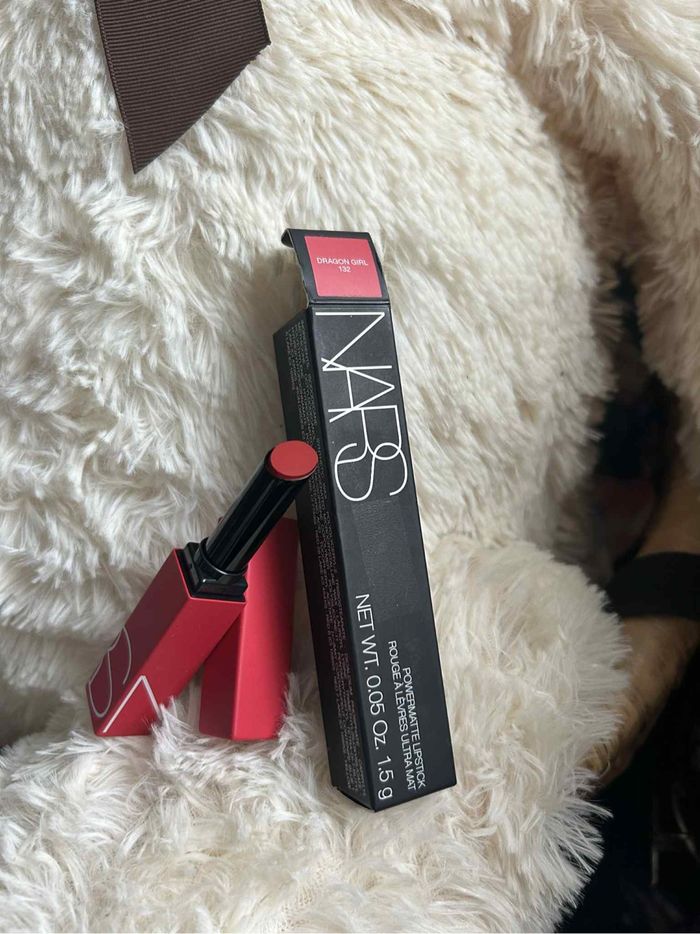 Rouge à lèvres Nars