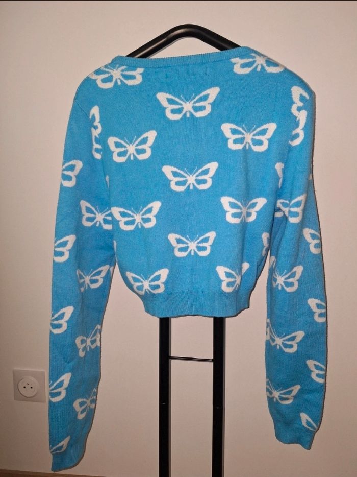 Pull bleu - photo numéro 2