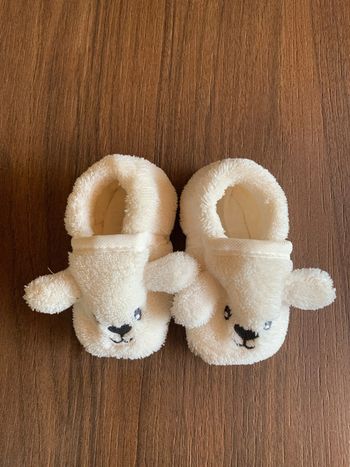 Chaussons 6-9 mois peluche