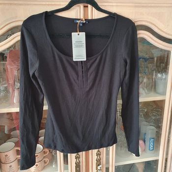 Très joli haut noir Bonobo taille M