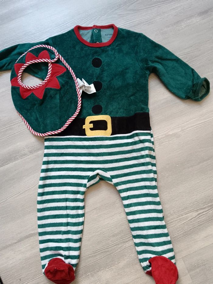Pyjama lutin avec bavoir