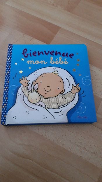 Livre cartonné pour bébé