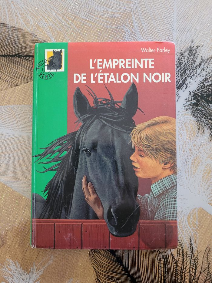 L'Empreinte de l'étalon noir Walter Farley - photo numéro 1