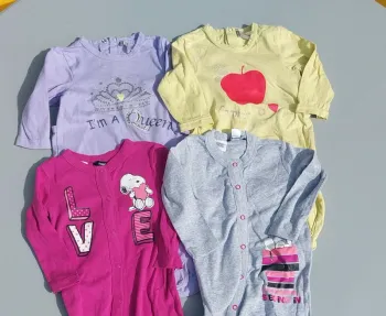 Lot 9 mois 4 pyjamas grenouillères coton