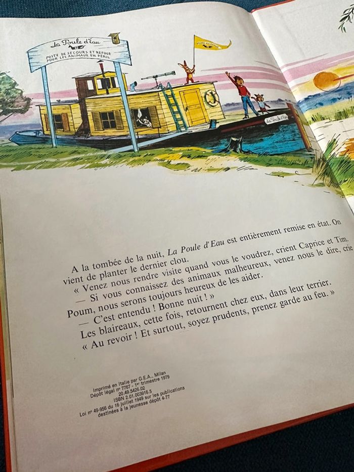 1979 Livre ancien Fanfan et la colline en feu Pierre Probst auteur Caroline album grand Hachette - photo numéro 4