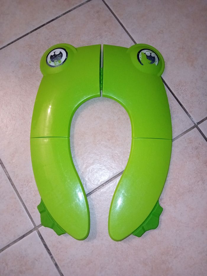 Réducteur de toilette grenouille