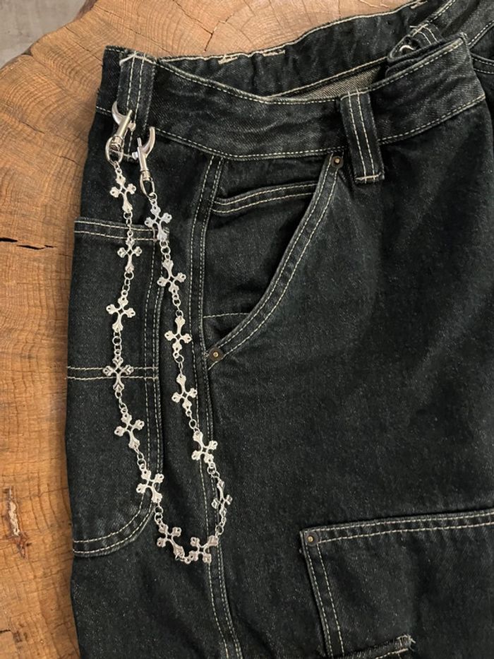 Chaîne de pantalon style Y2K/ gothique motif croix
