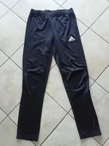 Pantalon De Sport Adidas Taille Env M.