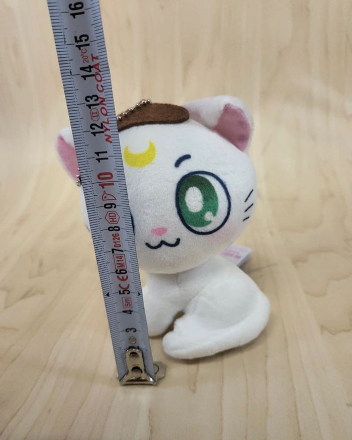 Mascotte Sanrio × Sailor Moon : Artemis x Pompompurin - photo numéro 5