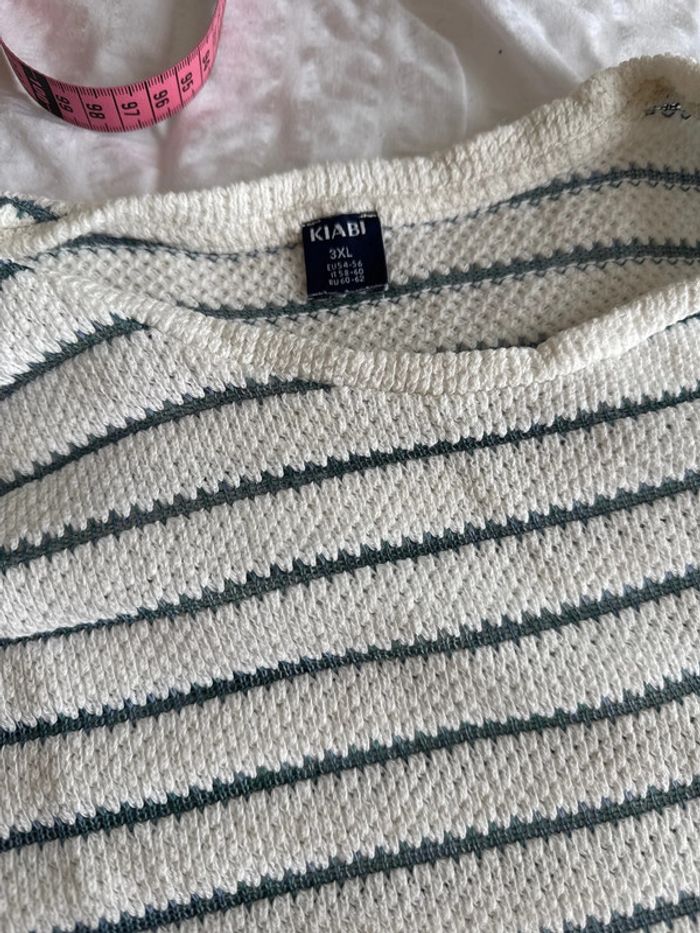 Très beau pull ajouré - photo numéro 2