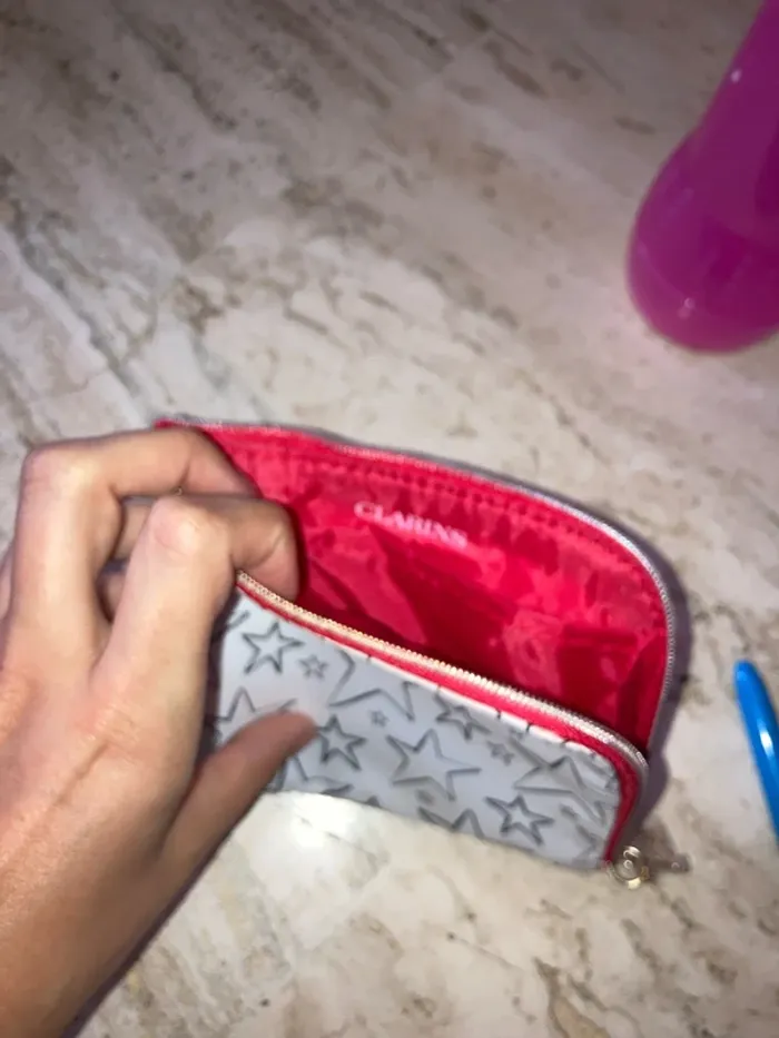 Petit porte-monnaie, Clarins - photo numéro 3