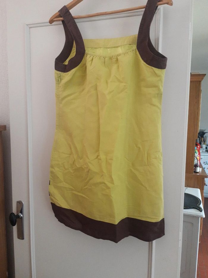 Robe à bretelles vert anis et marron - photo numéro 3