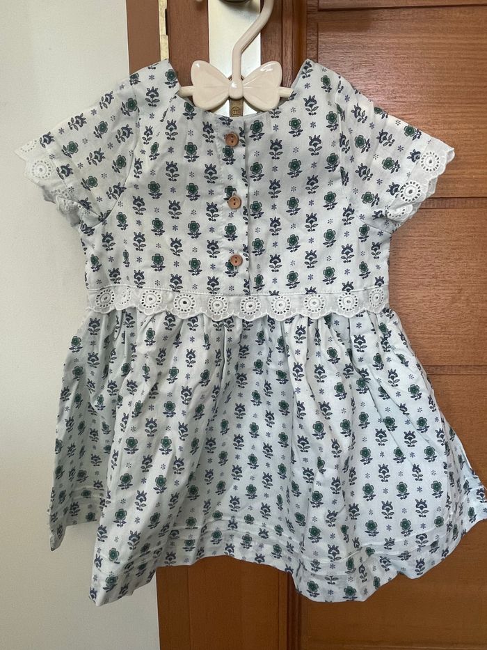 Robe bébé fille