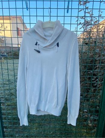 Pull gris