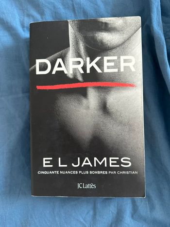 Livre Darker