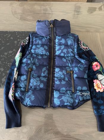 Doudoune desigual 7/8 ans