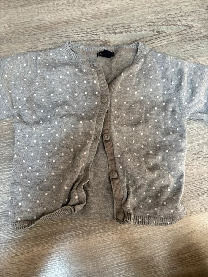Lot pull et gilet 6 mois - photo numéro 12