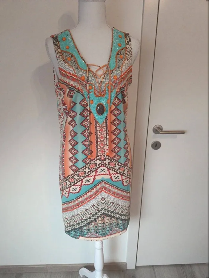 🌺 Robe K Design ethnique colorée – Taille L