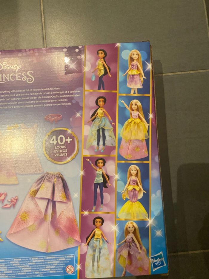 Disney Princesses Le Dressing de Jasmine et Raiponce, - photo numéro 3