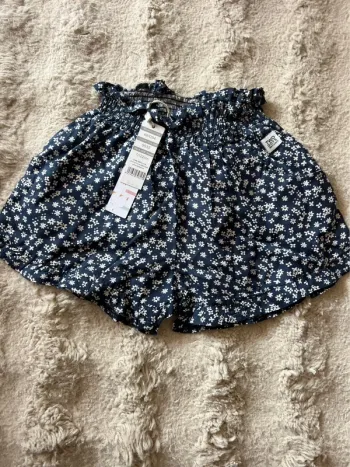 Short fleurette fille 7 ans