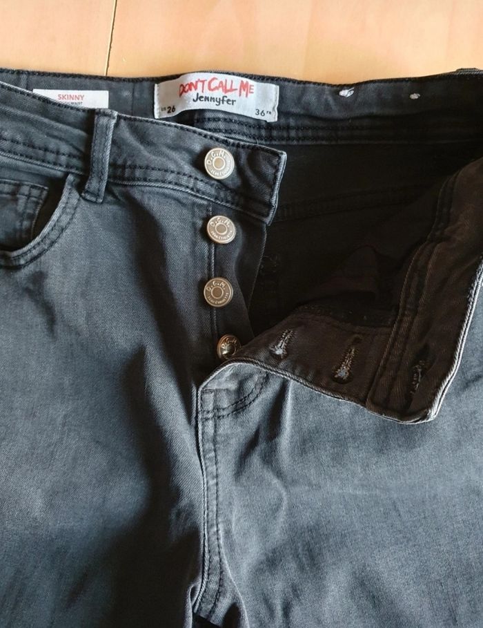 Jean femme T36 - photo numéro 2