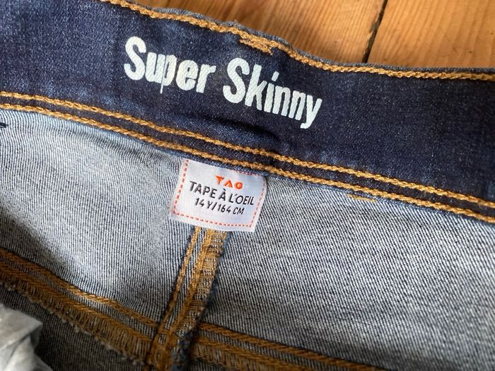 État neuf Jeans garçon stretch super skinny 14 ans Tape à l'œil - photo numéro 3