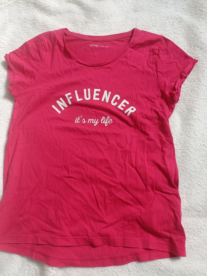 Tee shirt framboise 12 ans