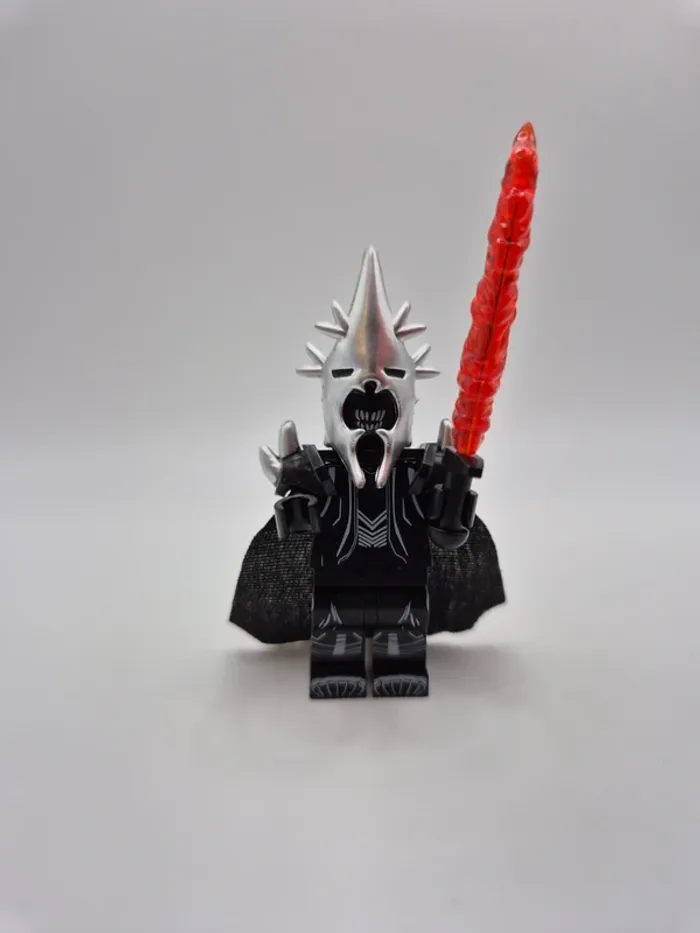 Figurine type lego Le Roi D'angmar seigneur des anneaux / hobbit