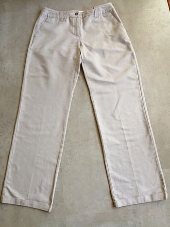 Pantalon gris très clair Taille 40 Yessica