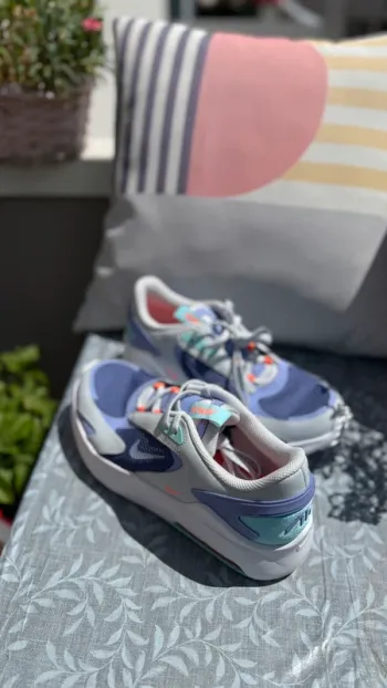 Nike Air Max Bolt GS – Violet/Blanc – Neuf avec boîte – 39