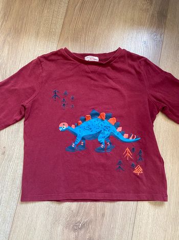 T-shirt manches longues avec dinosaure